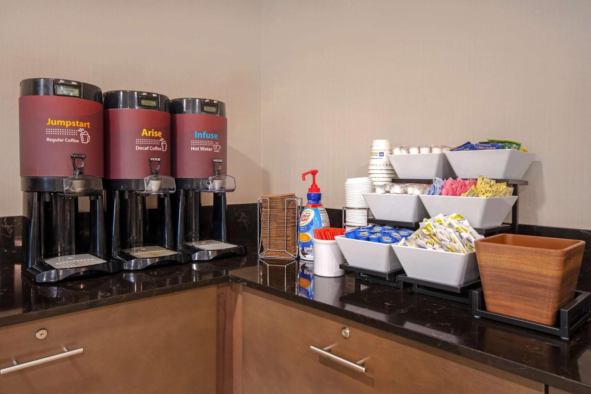 Best Western Plus Meadowlands Secaucus Extérieur photo