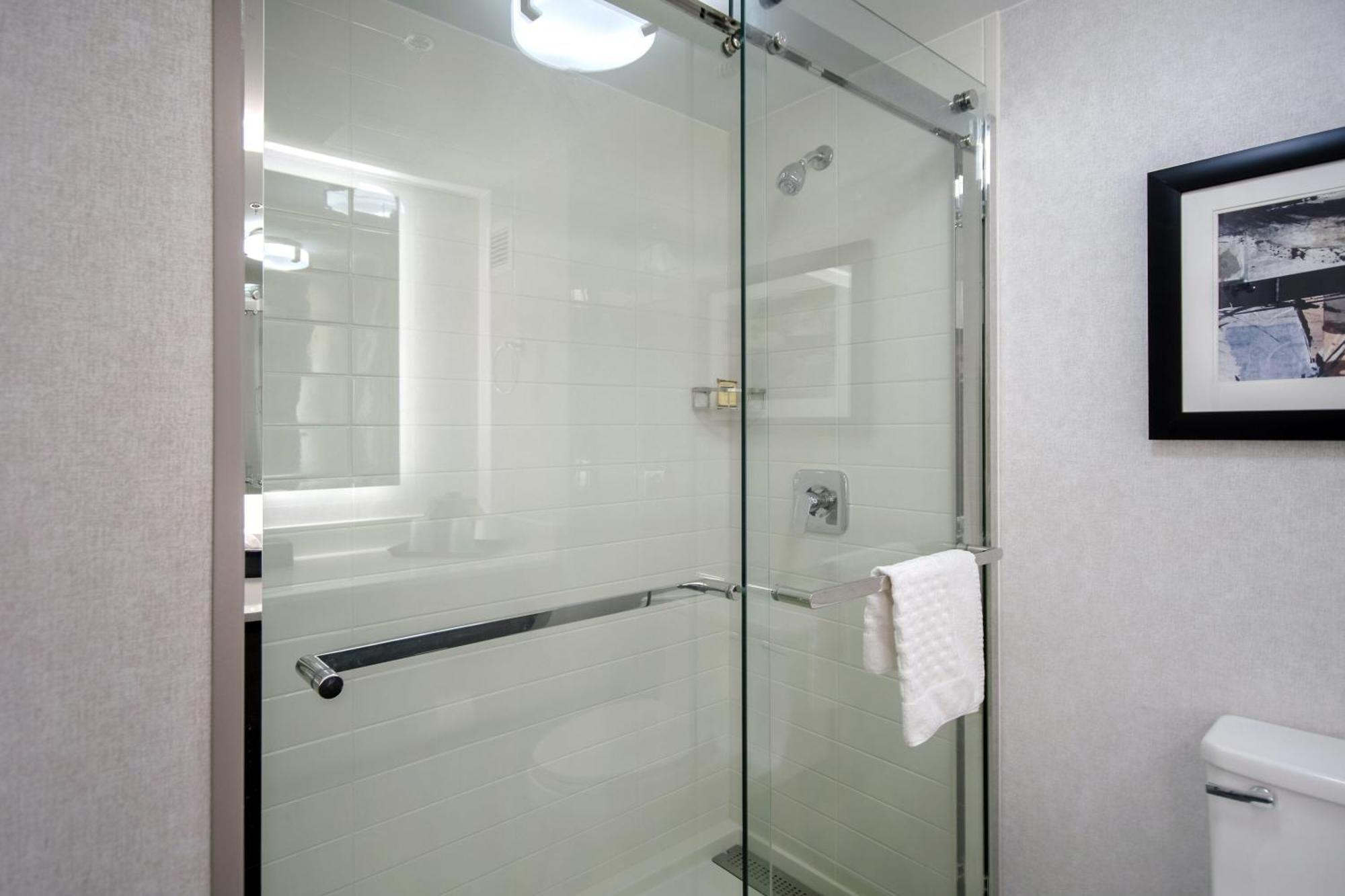 Best Western Plus Meadowlands Secaucus Extérieur photo