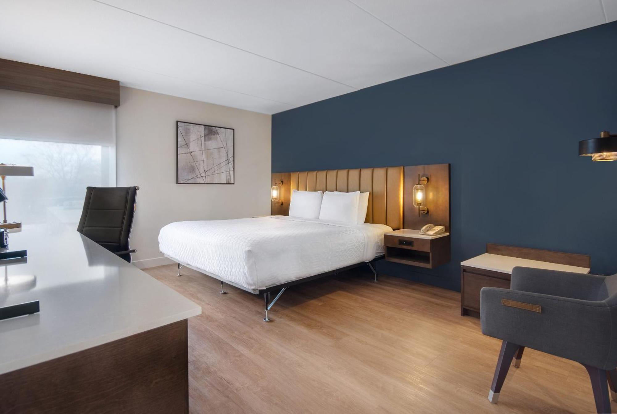 Best Western Plus Meadowlands Secaucus Extérieur photo