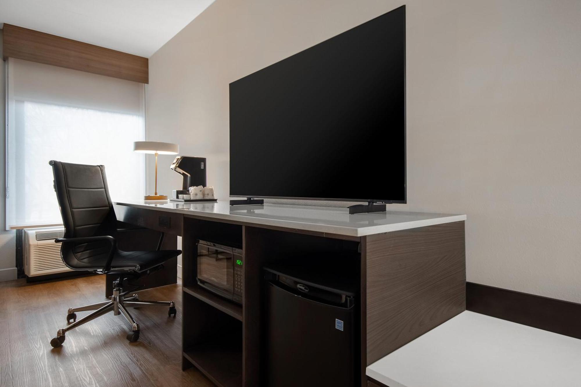 Best Western Plus Meadowlands Secaucus Extérieur photo